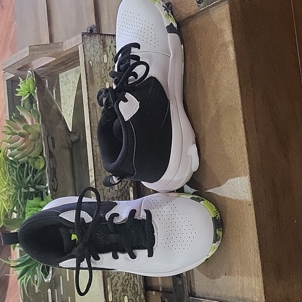 Under Armour Unisex Grade School Lockdown 5 Running Shoes - Picture 3 of 5